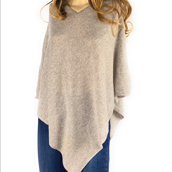 Luxurious Pashmina poncho - Picture 3 of 8